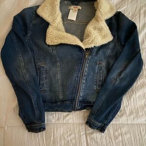 Mossimo Supply Co. Dark Blue Jean Jacket with Soft Cream Collar